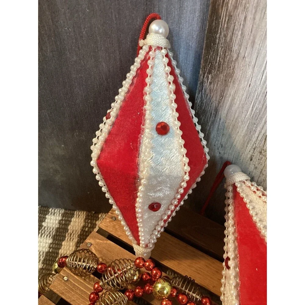 Satin & Lace Handmade Ball Christmas Tree Ornaments & Felt Diamond Shaped Decor